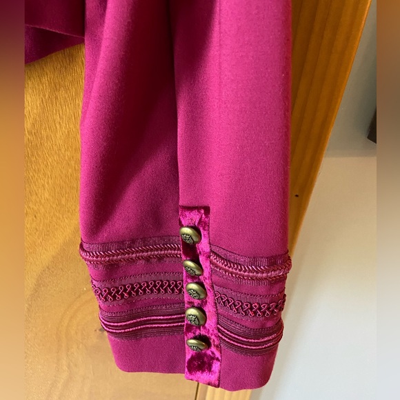 EUC Torrid vibrant maroon Military cropped blazer Sz2 - Picture 6 of 8